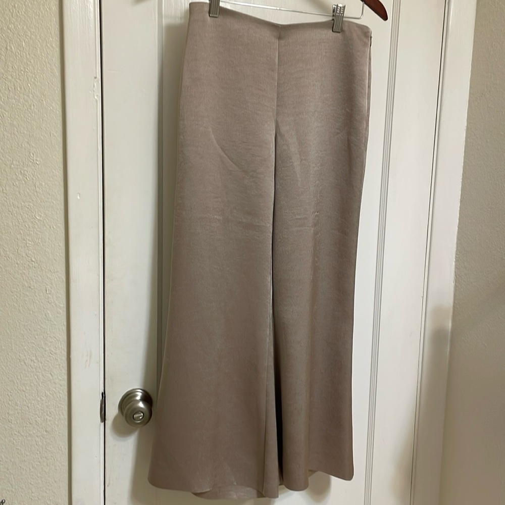 Women’s Vince wide-leg pants (New w/tags)